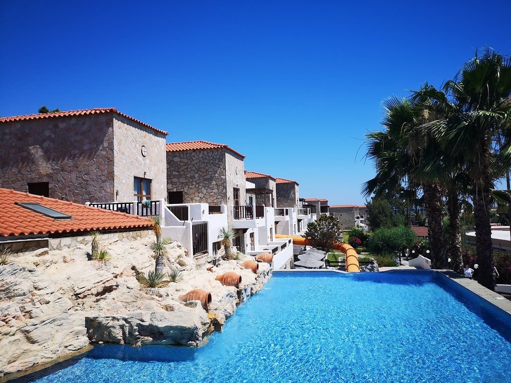 Costa Lindian Hotel — κουφώματα αλουμινίου, Λάρδος, Ρόδος