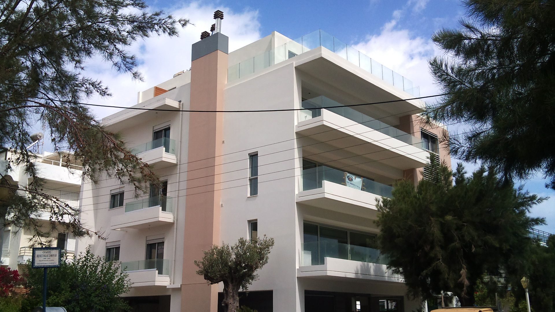 Κατοικίες Ιαλυσός — κουφώματα αλουμινίου, Ιαλυσός, Ρόδος
