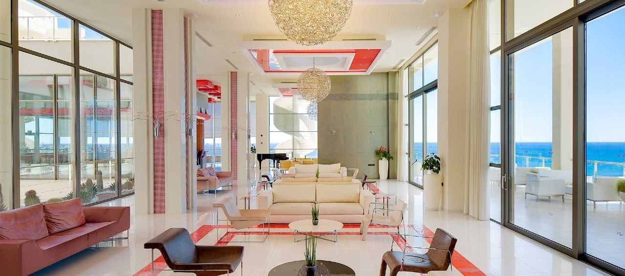 Elisium Hotel — κουφώματα αλουμινίου, Ρόδος